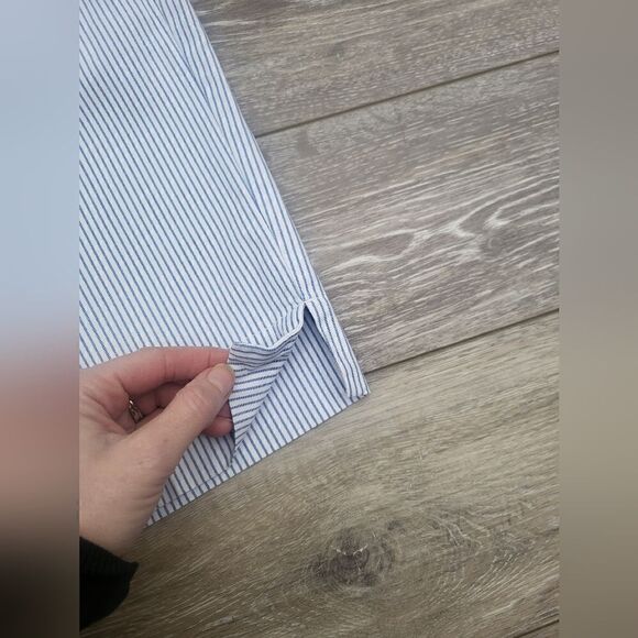 Talbots coastal colored burmuda shorts size 2 petite cotton blue white striped - Picture 3 of 11